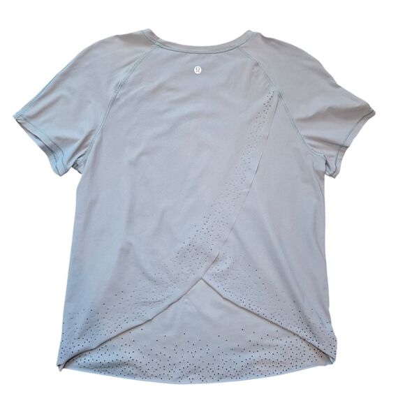 🔥FINAL SALE🔥 Lululemon Quick Pace Short Sleeve - Blue Cast - Picture 3 of 8